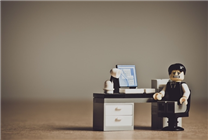 1元就能从盲盒里买个脱单！我看你只能买个教训