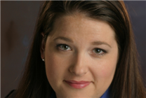 Intel两大人事调整：CFO退休、25年女将接任PC业务掌门人