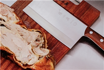 称中国人切菜方法不对引热议 张小泉又被挖出营销费是研发费5倍