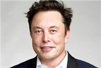 马斯克嘲讽友商Lucid：我生的娃比他们产的车还多